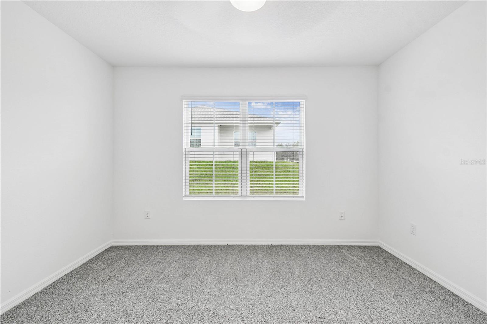Image 26 of 30 For 8271 Wakefield Drive