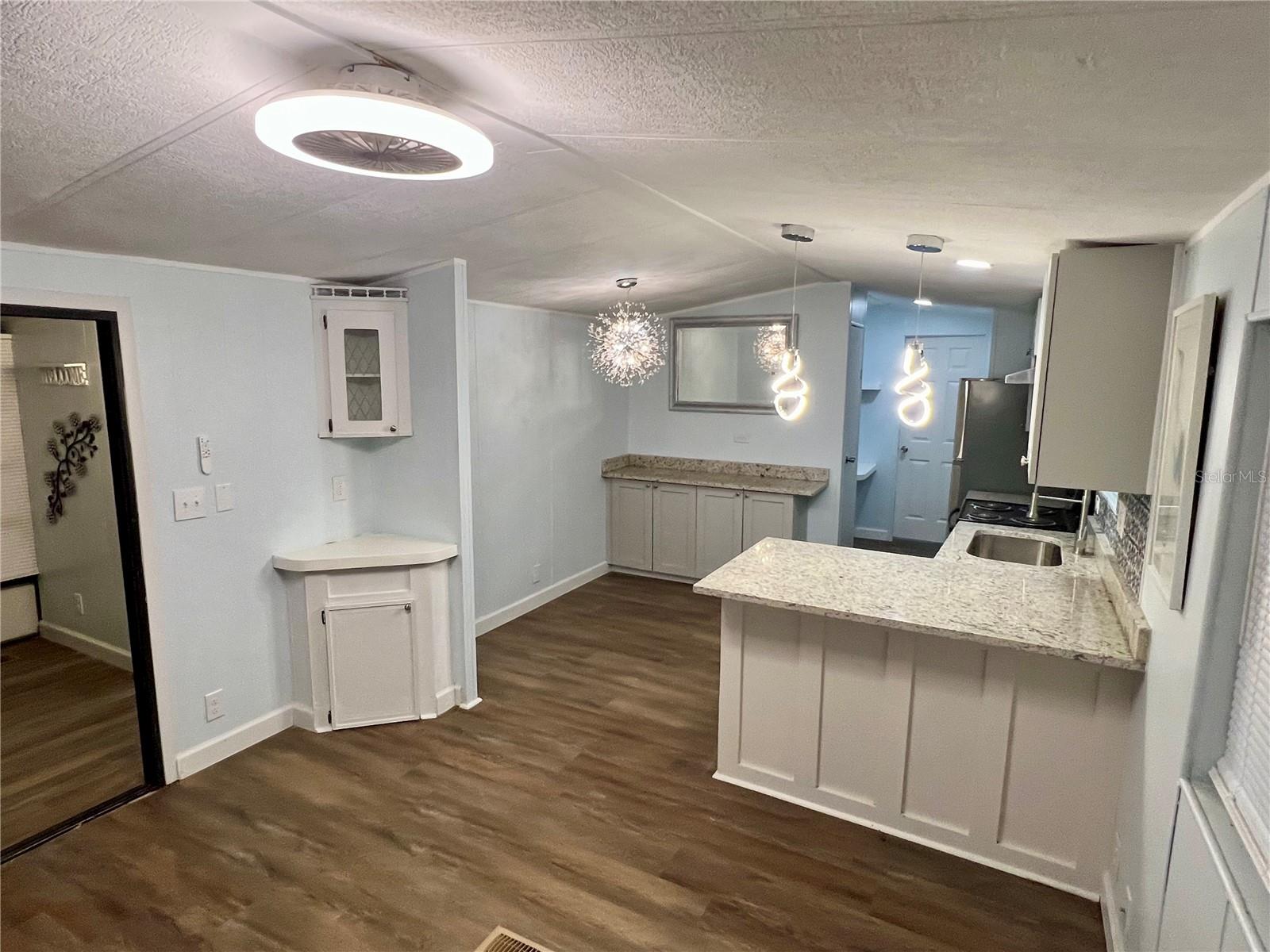 Image 7 of 12 For 3000 Clarcona Road 410