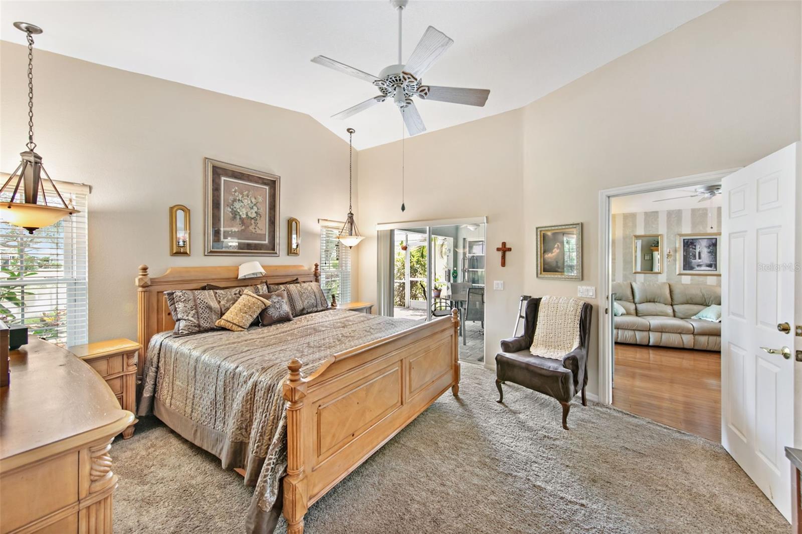 Image 13 of 27 For 7319 Eleanor Circle