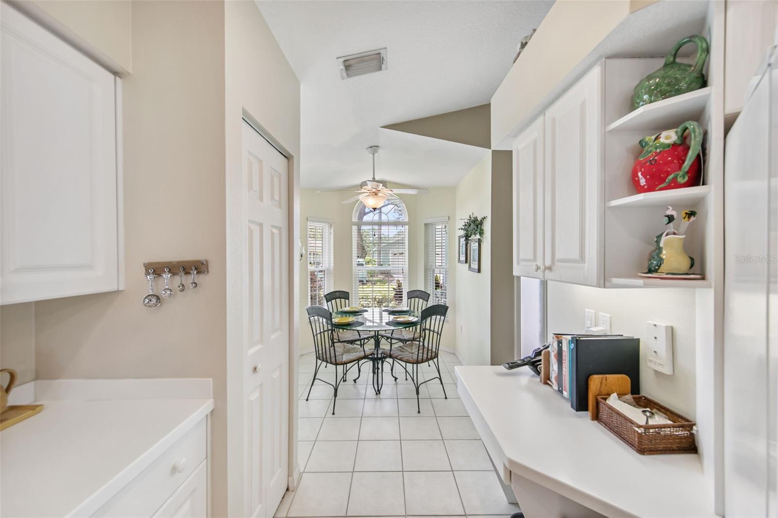 Image 6 of 27 For 7319 Eleanor Circle