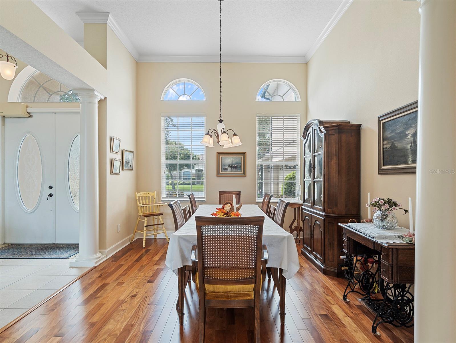 Image 9 of 79 For 4929 Parkview Drive