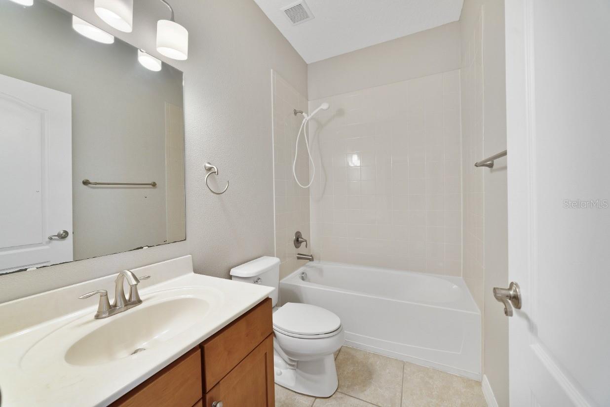 Image 10 of 17 For 7460 Leighside Drive