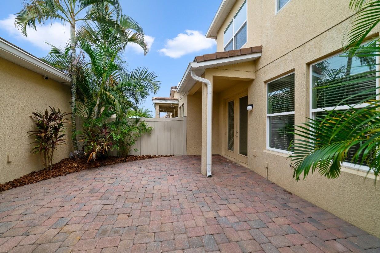 Image 11 of 17 For 7460 Leighside Drive
