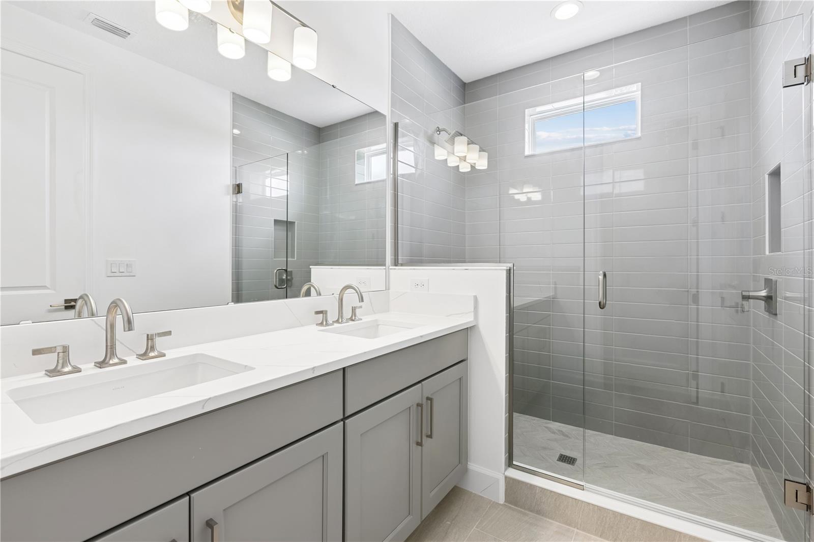 Image 10 of 32 For 2242 Brix Street
