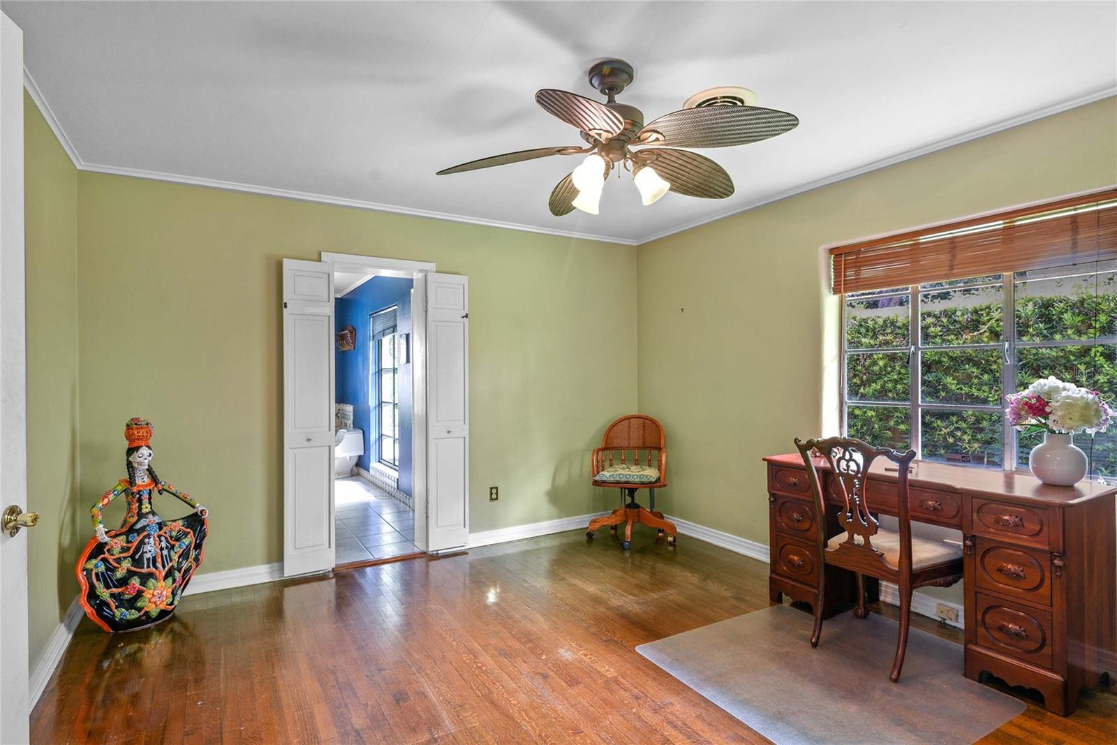 Image 33 of 51 For 825 Palmer Avenue