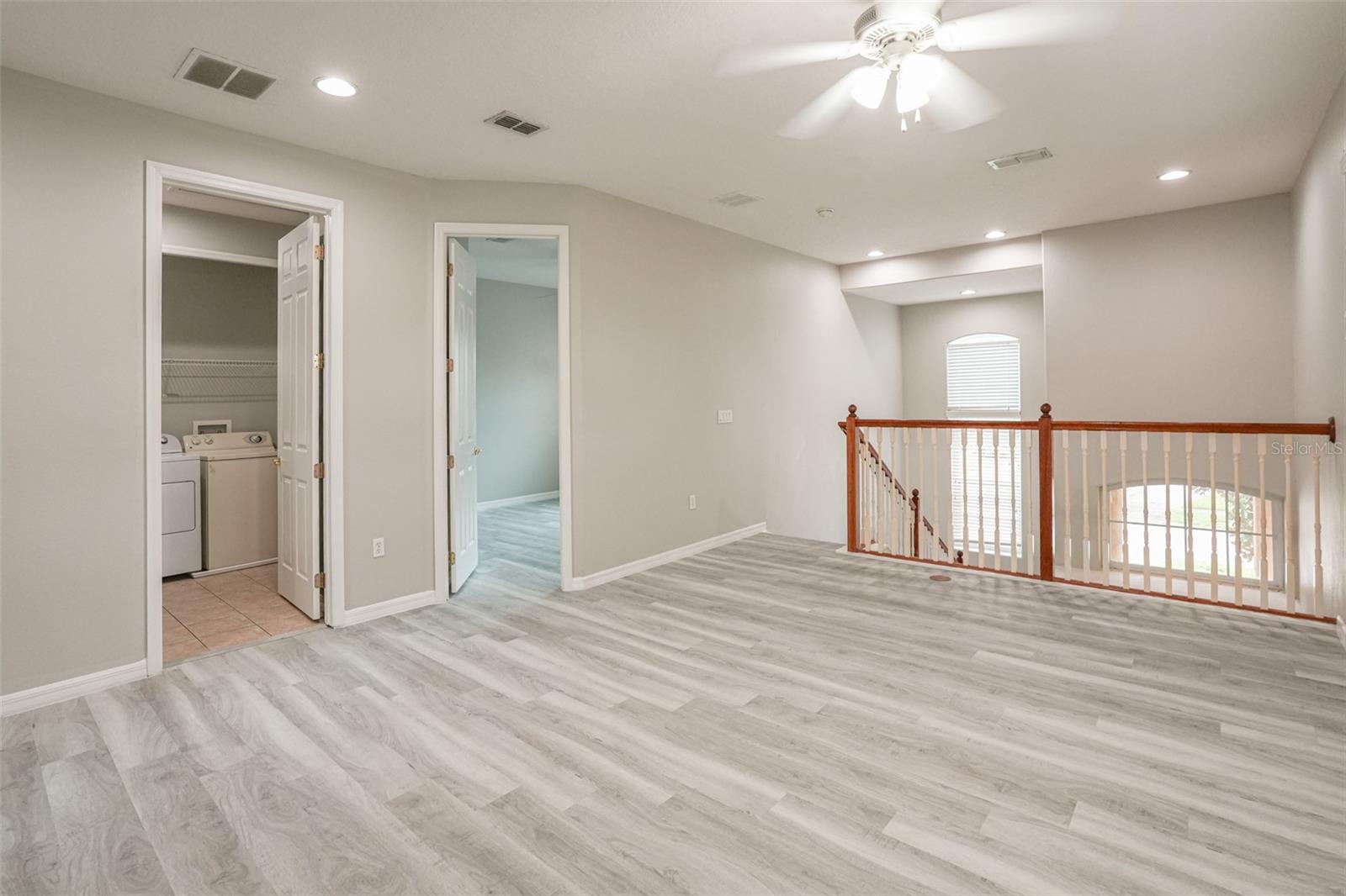 Image 29 of 42 For 10114 Willow Grove Court