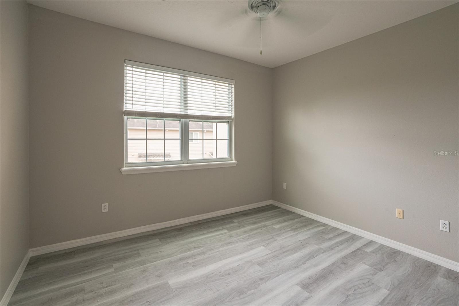 Image 34 of 42 For 10114 Willow Grove Court