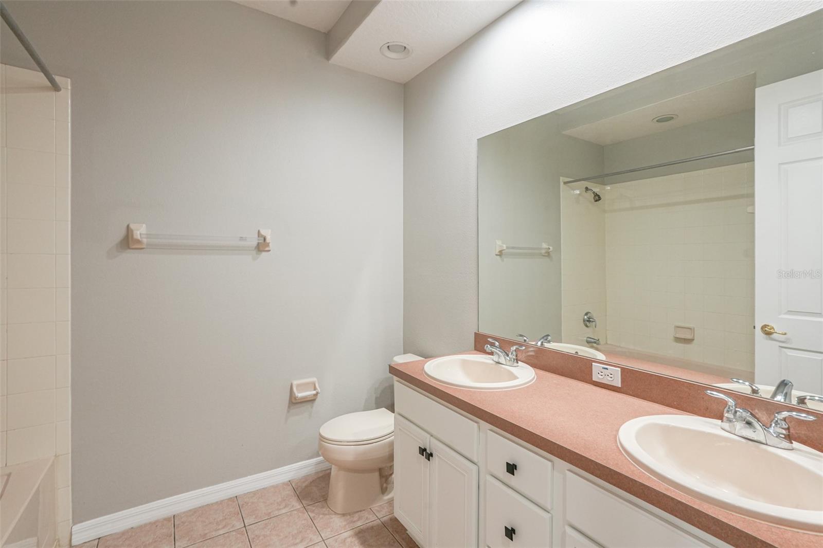 Image 37 of 42 For 10114 Willow Grove Court