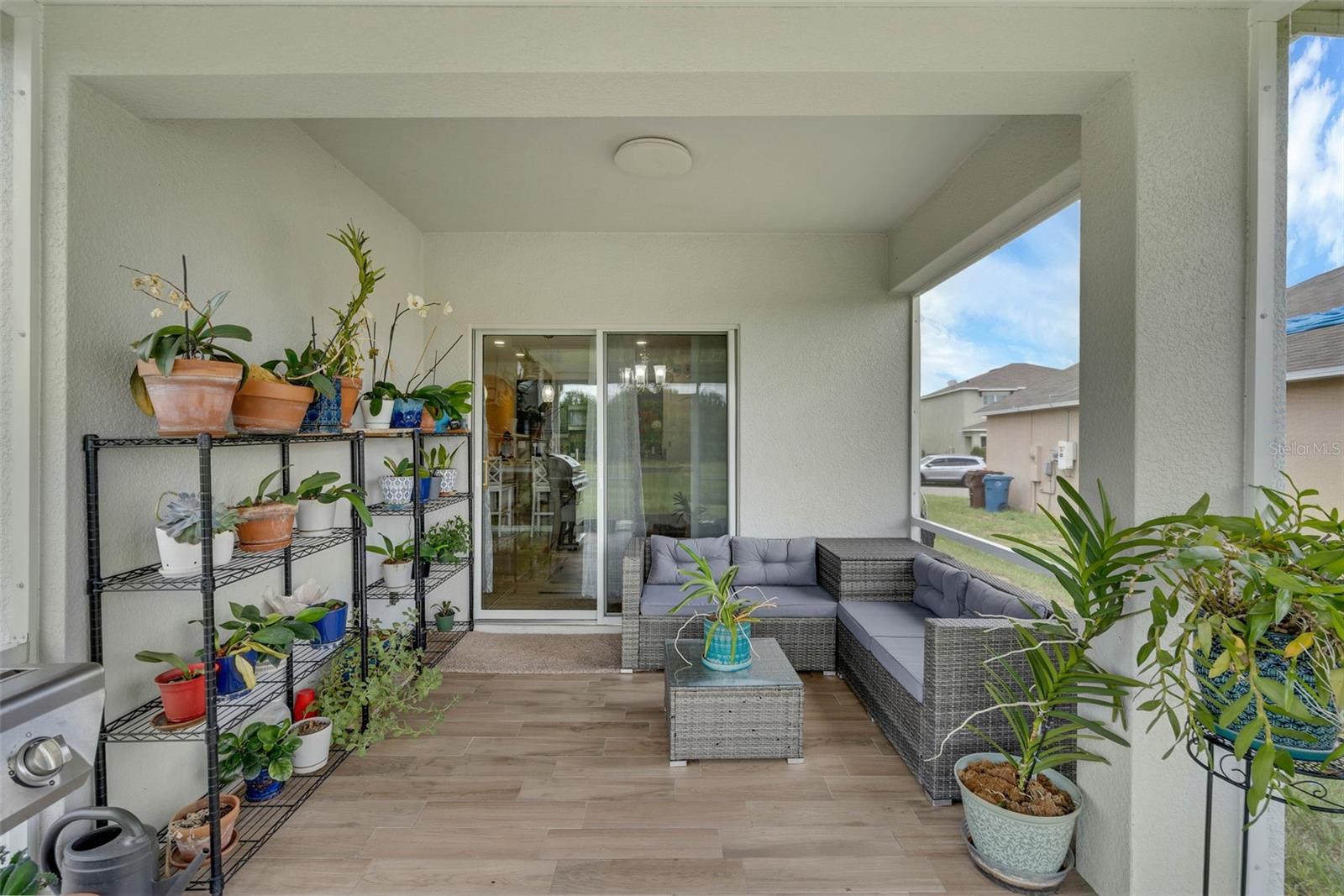 Image 22 of 29 For 807 William Way