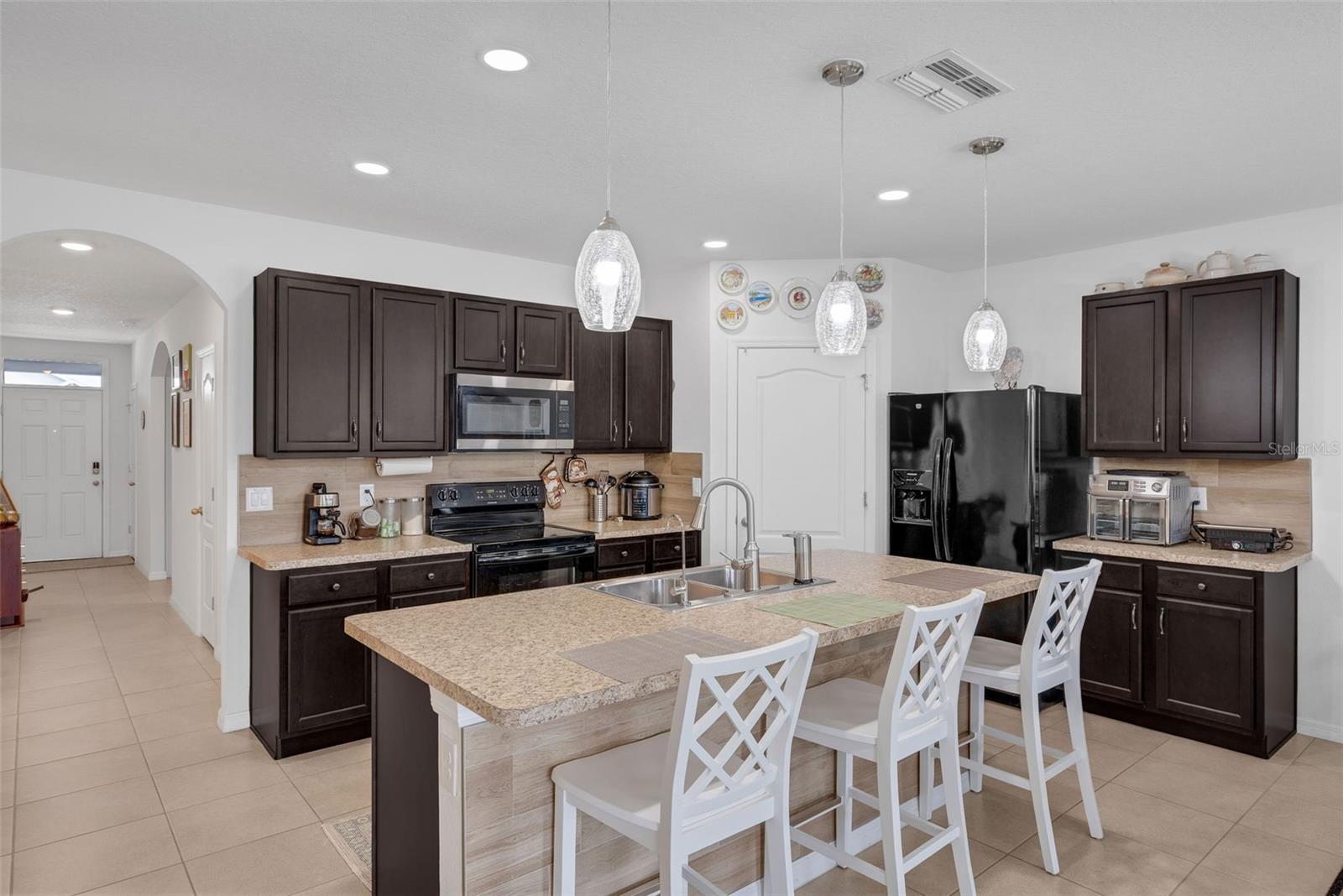 Image 4 of 29 For 807 William Way