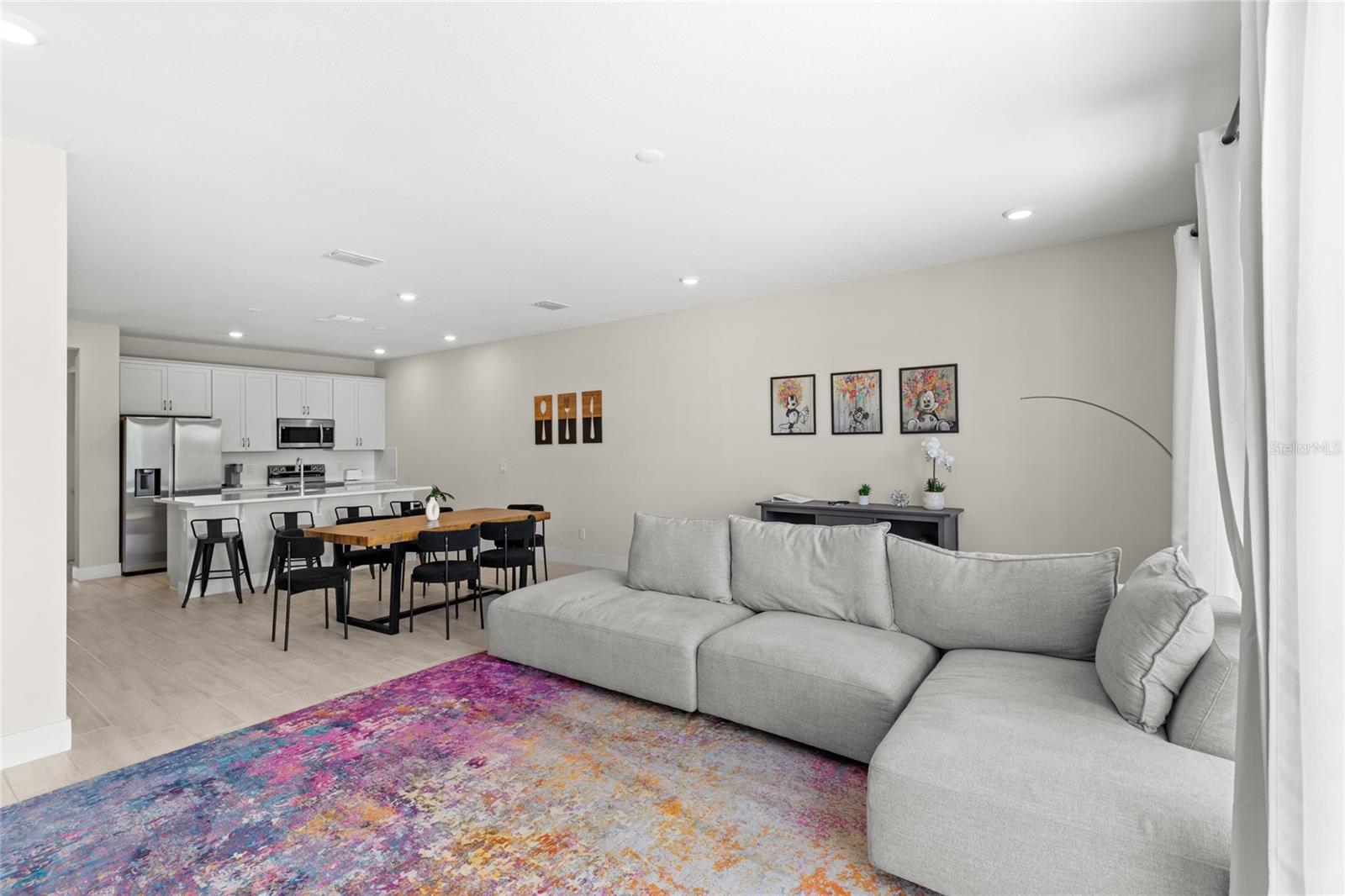 Image 10 of 27 For 7882 Spectrum Drive