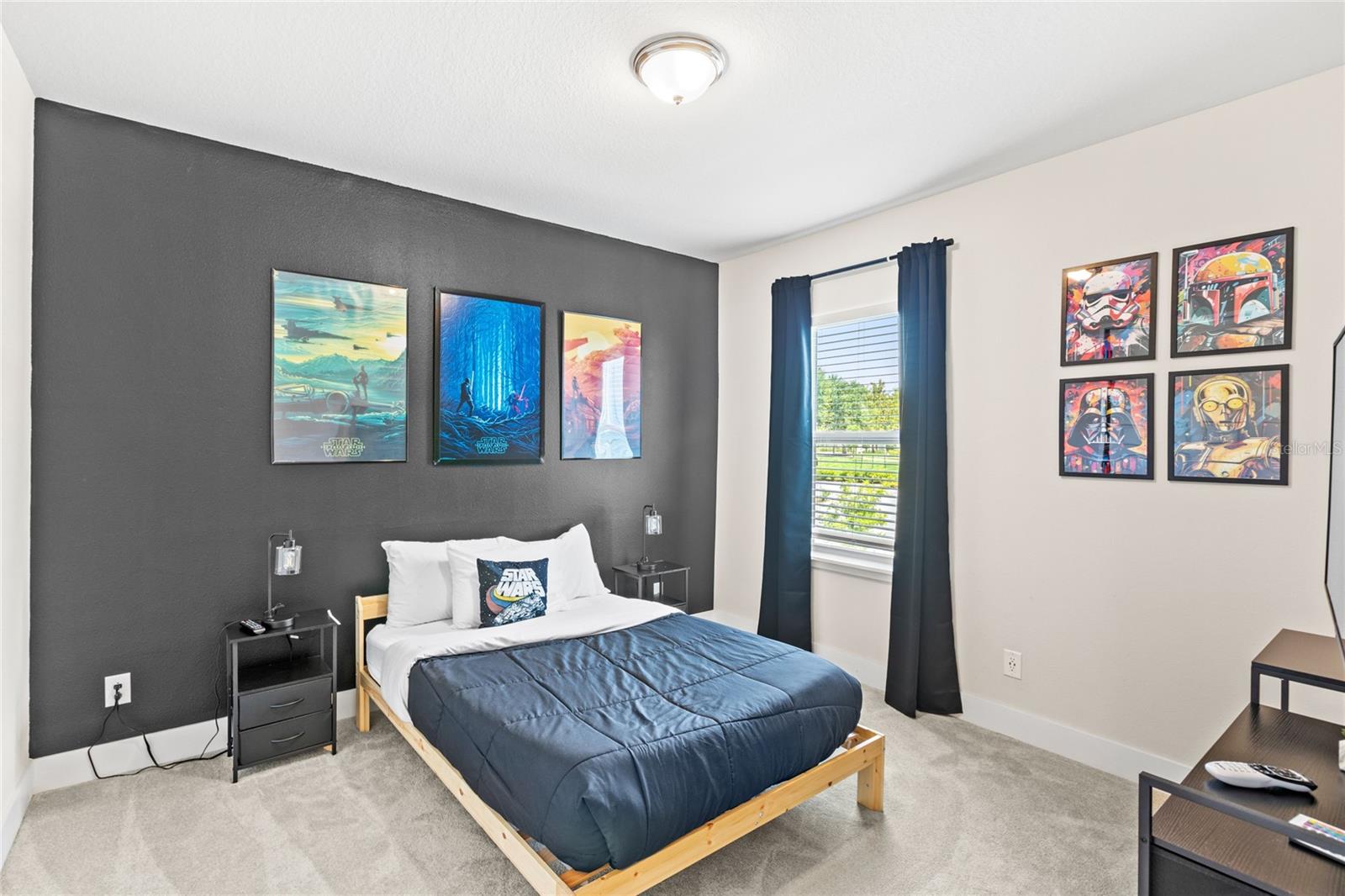 Image 21 of 27 For 7882 Spectrum Drive