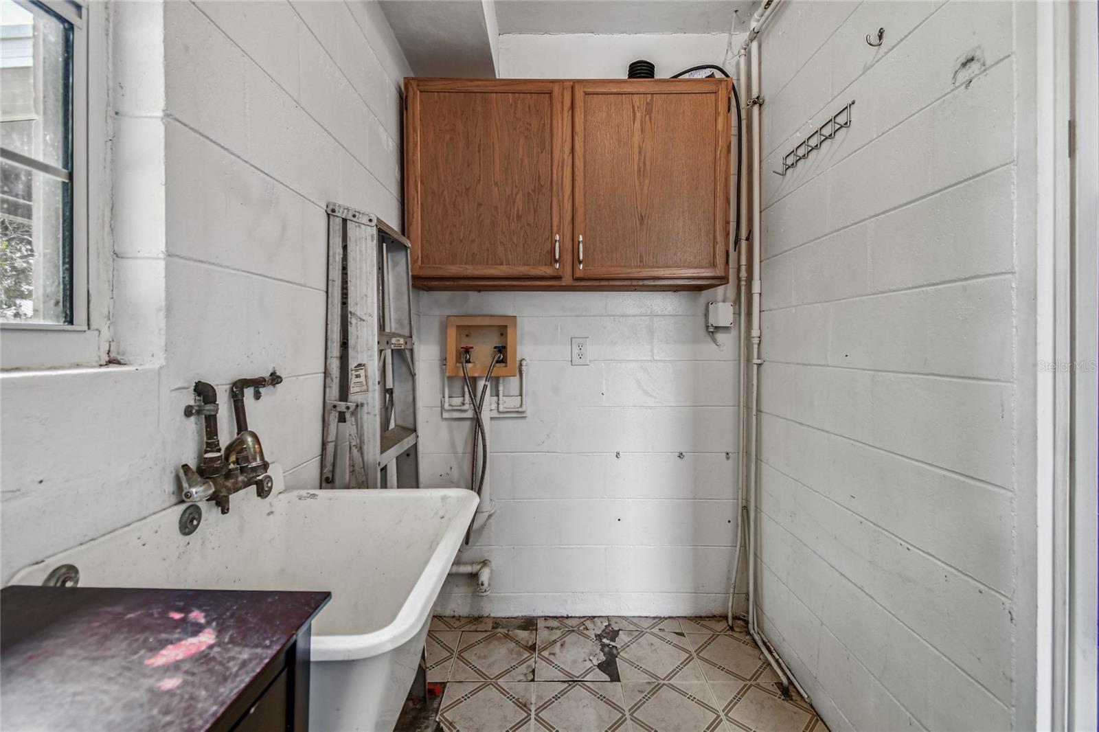 Image 38 of 48 For 228 Obrien Road