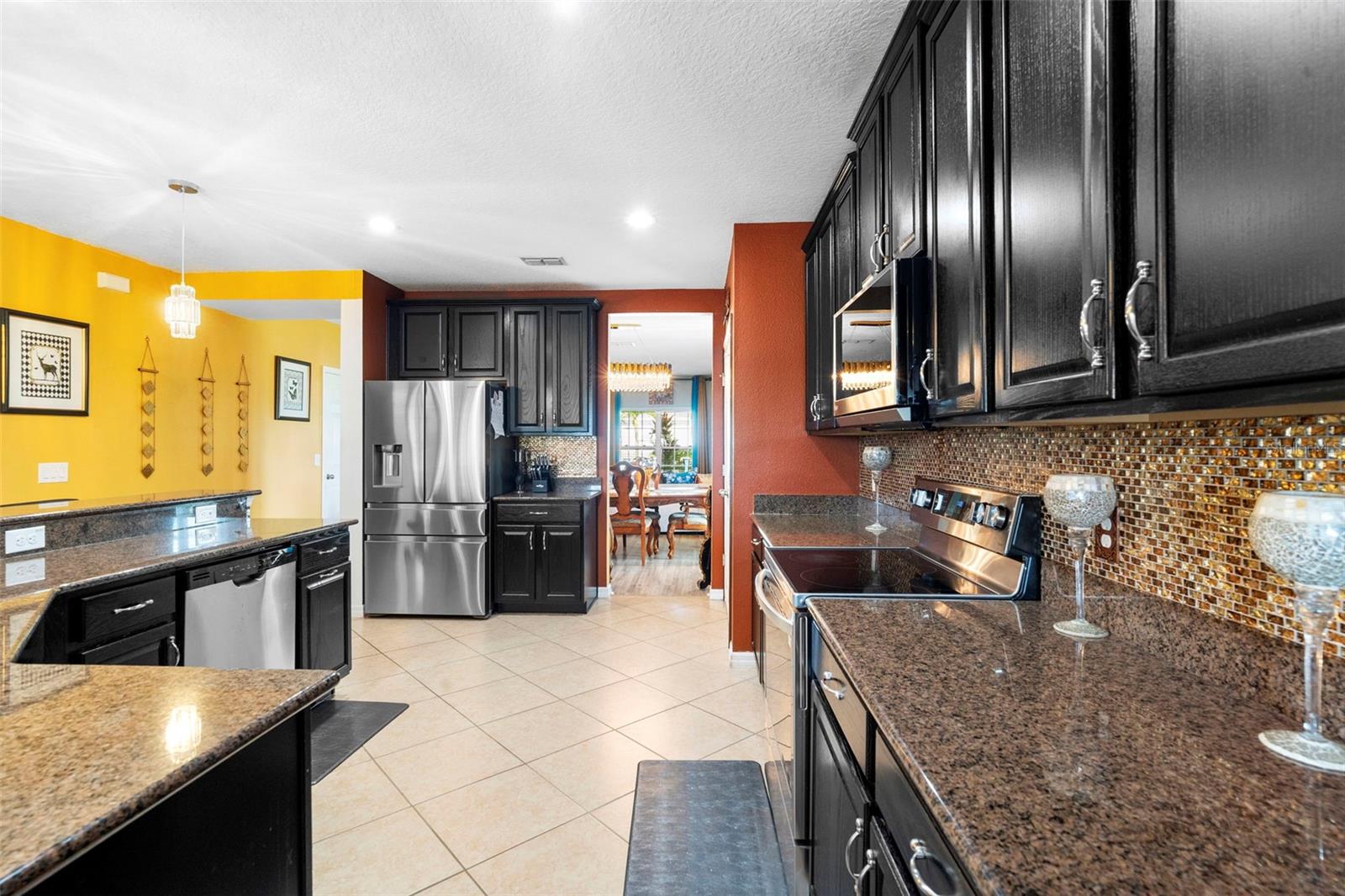 Image 16 of 59 For 661 Black Eagle Drive
