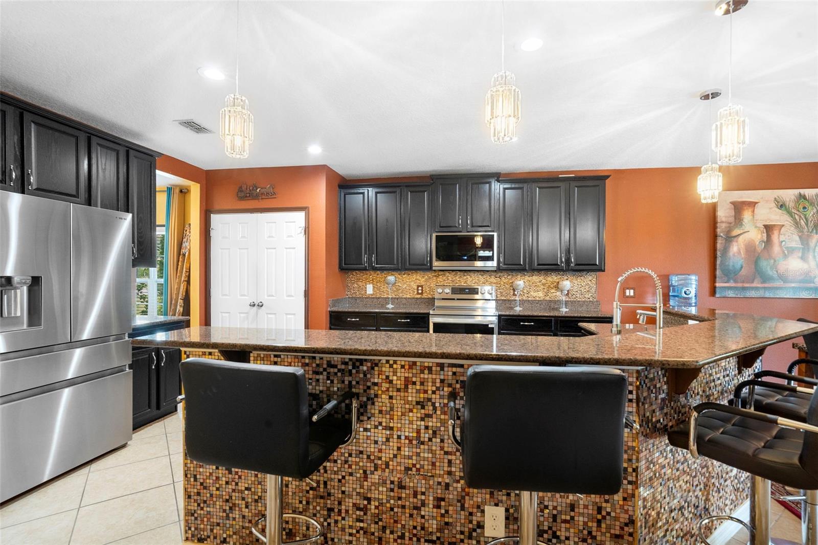 Image 17 of 59 For 661 Black Eagle Drive