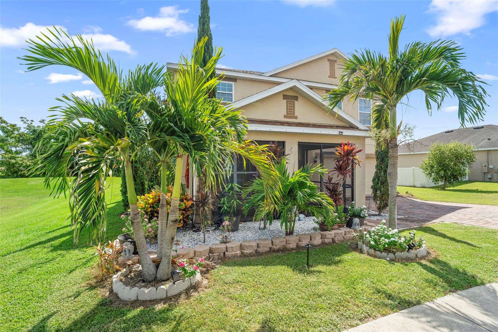Image 9 of 59 For 661 Black Eagle Drive