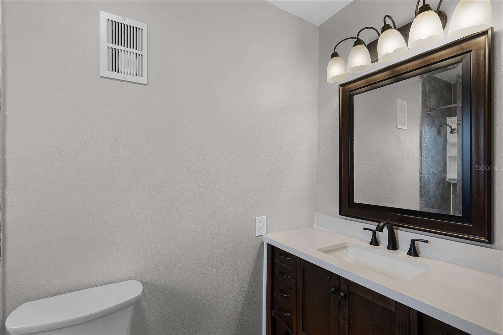 Image 13 of 25 For 1252 Villa Ln  151