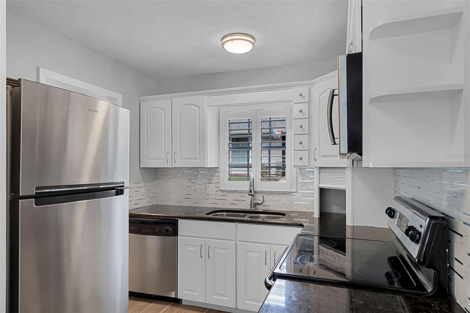 Image 6 of 25 For 1252 Villa Ln  151