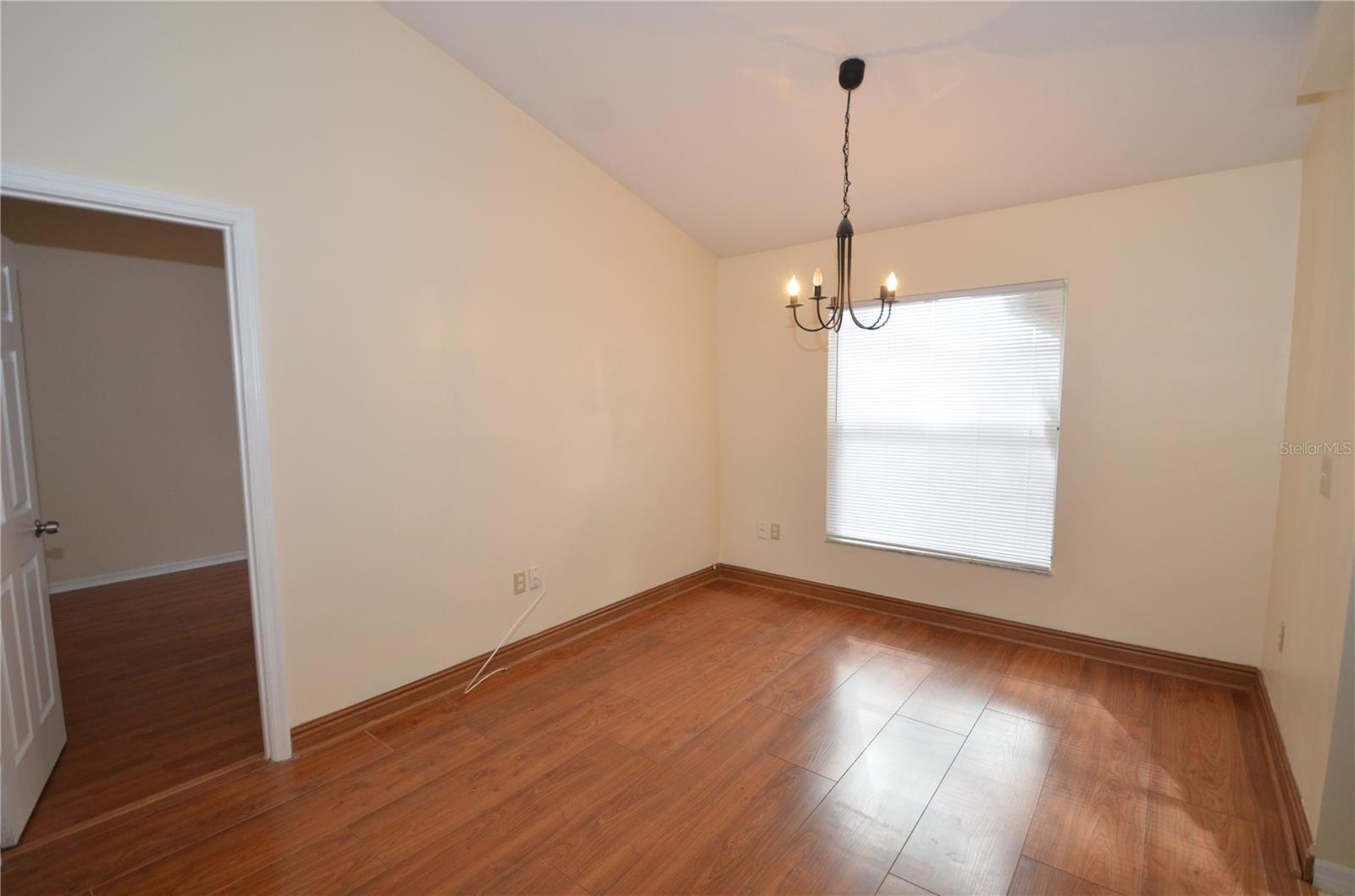 Image 7 of 14 For 1218 Dunbridge Street