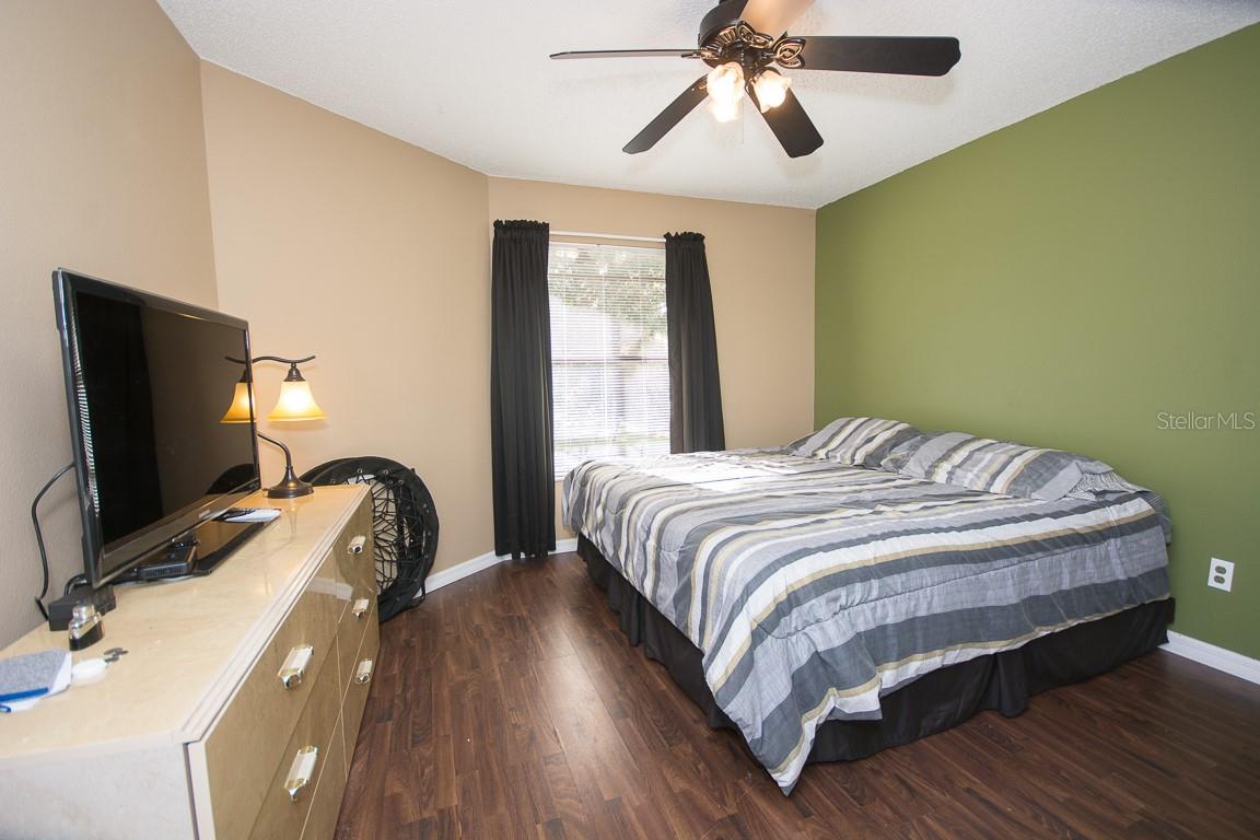 Image 15 of 25 For 445 Mainsail Court