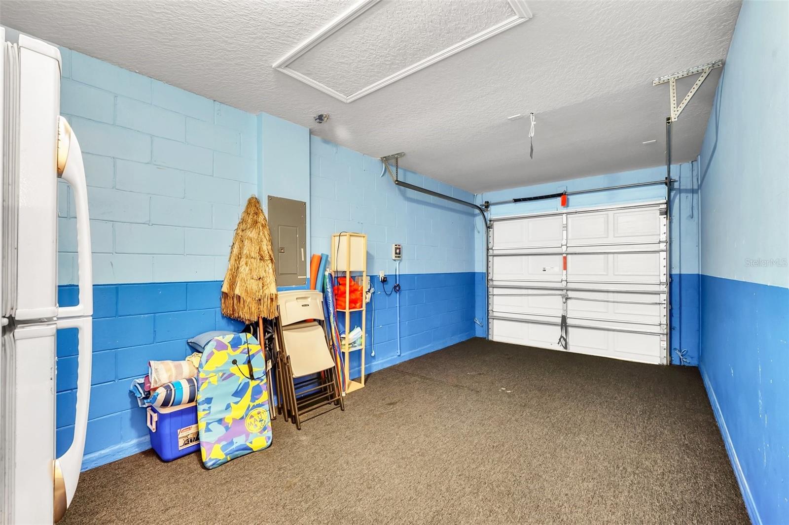 Image 36 of 36 For 242 Blue Jay Way