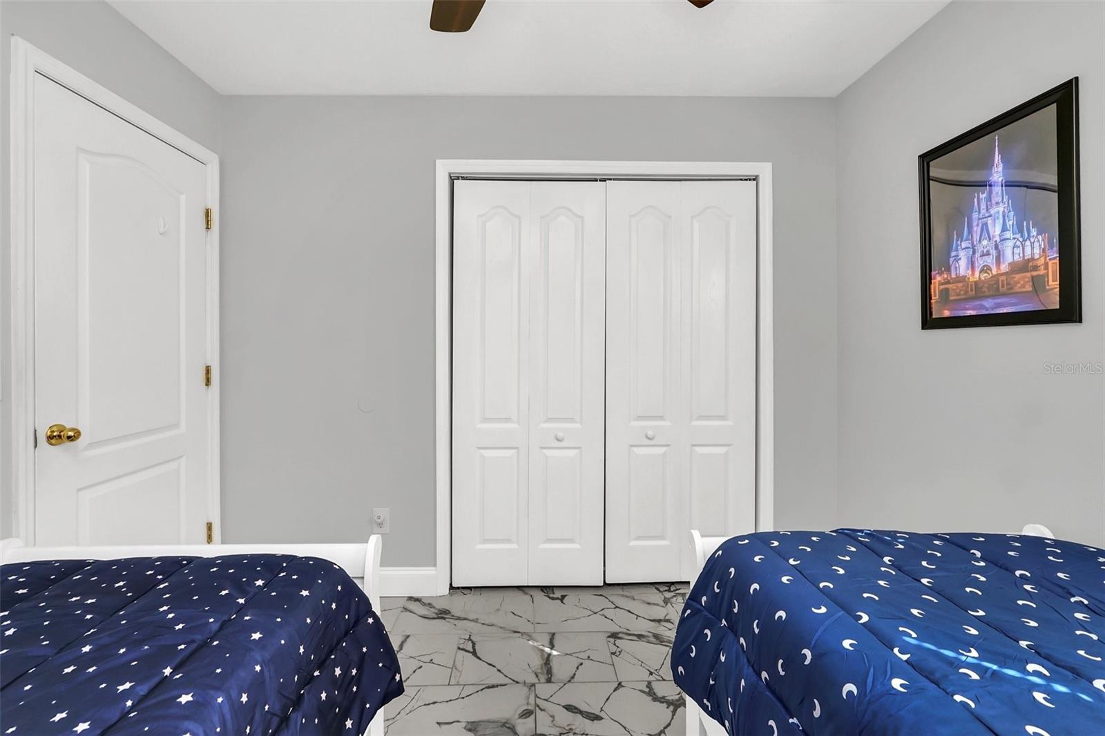 Image 4 of 36 For 242 Blue Jay Way