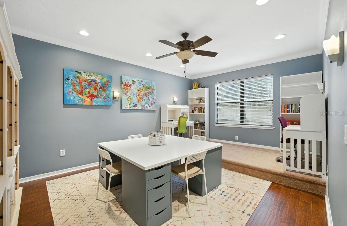 Image 12 of 25 For 2807 Falconhill Drive