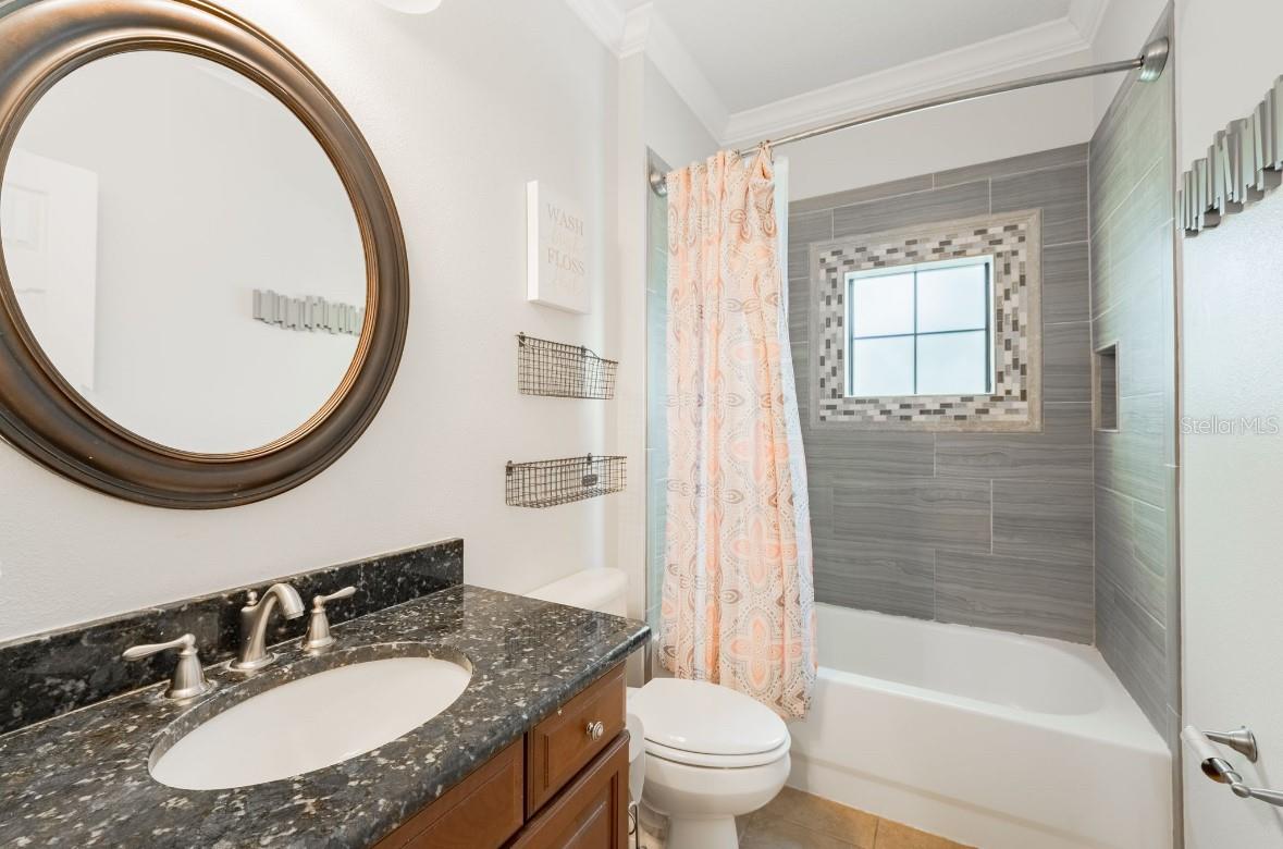 Image 22 of 25 For 2807 Falconhill Drive