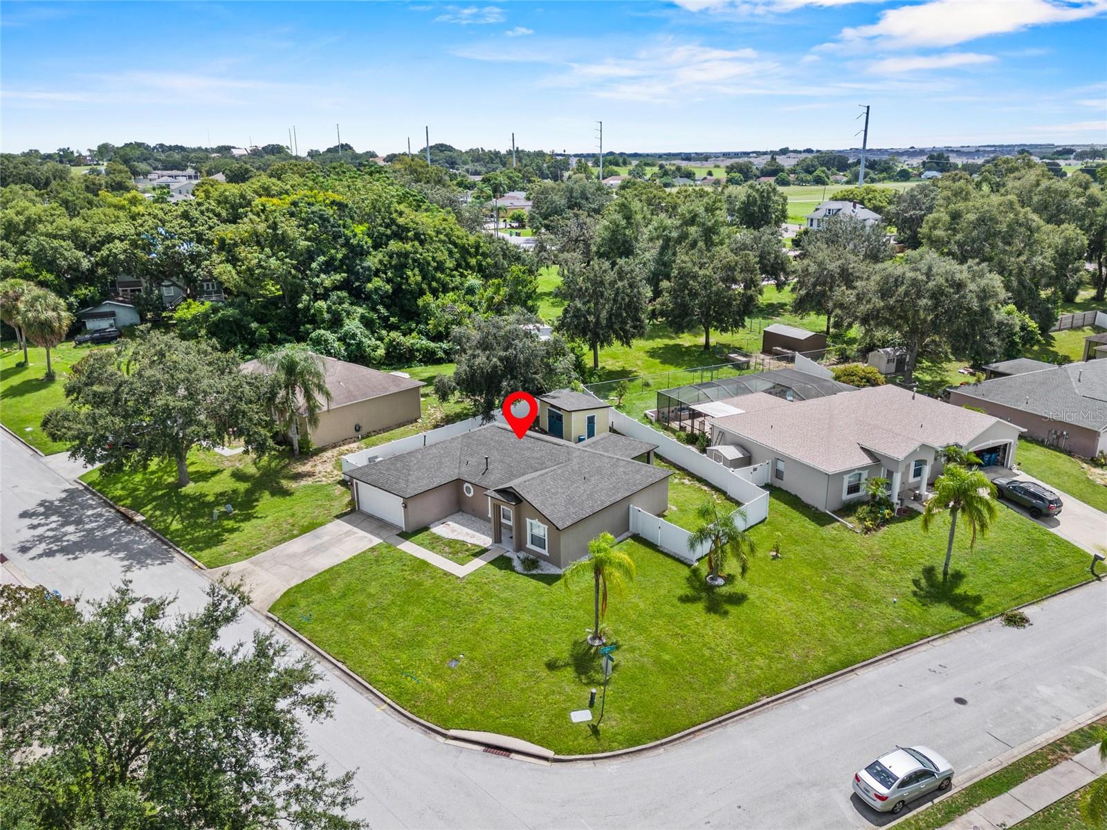 Image 39 of 46 For 112 Lake Butler Avenue