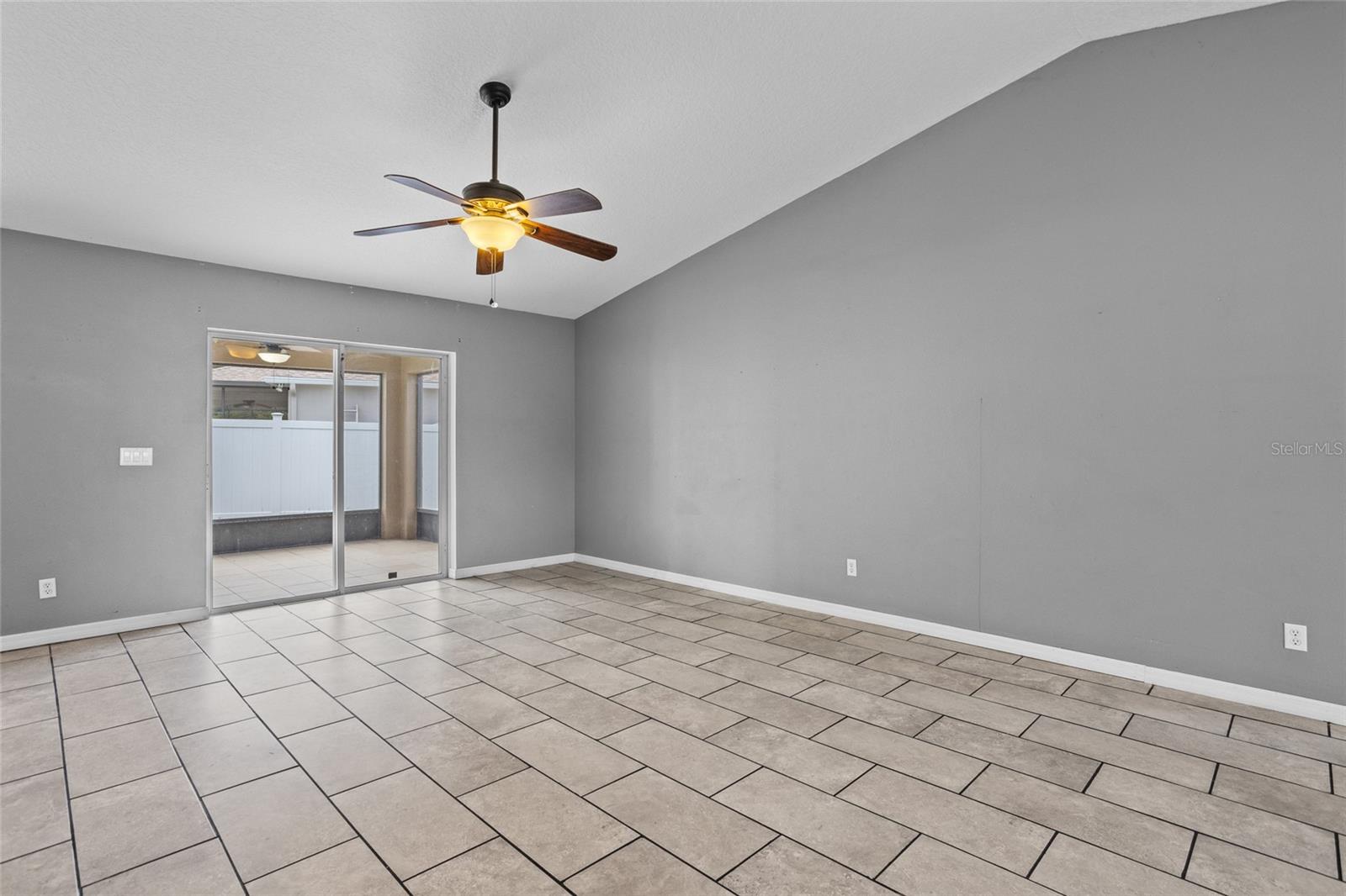 Image 6 of 46 For 112 Lake Butler Avenue