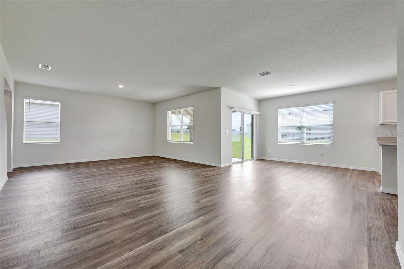 Image 3 of 28 For 1238 Alstonia Lane