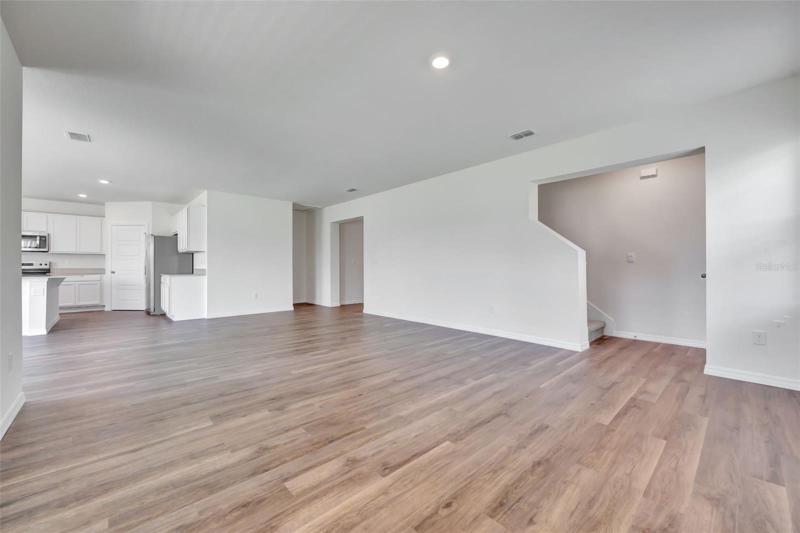 Image 6 of 28 For 1238 Alstonia Lane