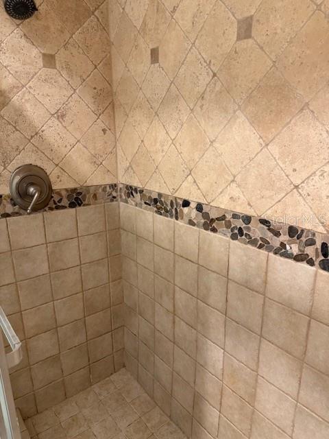 Image 14 of 29 For 238 Riverbend Drive 103