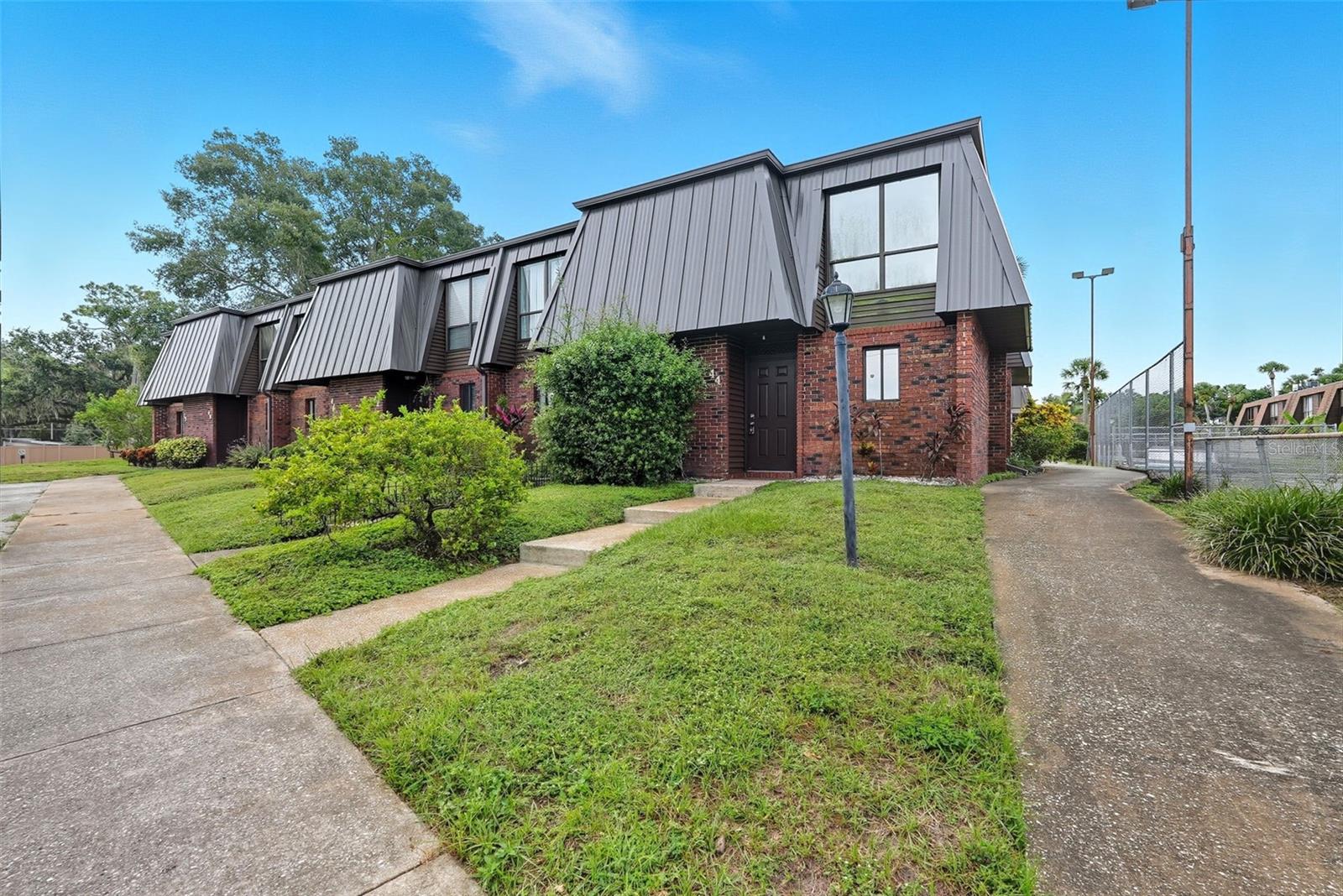 Image 2 of 31 For 1836 Crystal Lake Drive 44