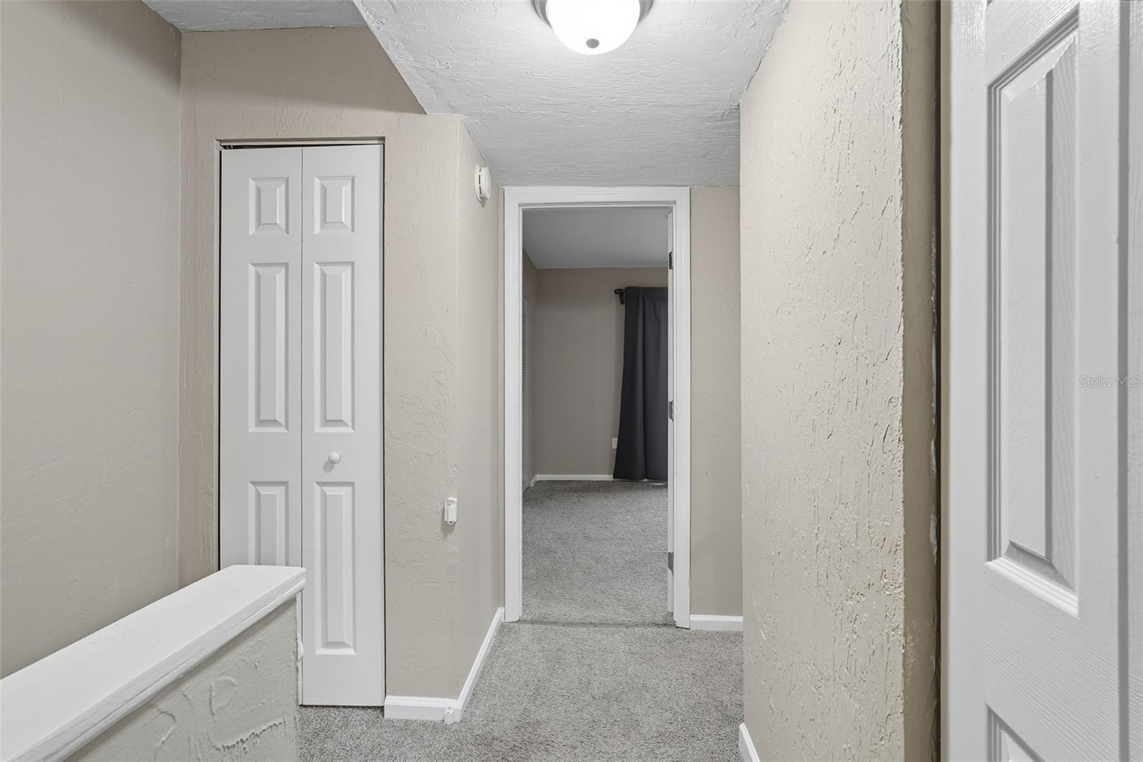 Image 20 of 31 For 1836 Crystal Lake Drive 44