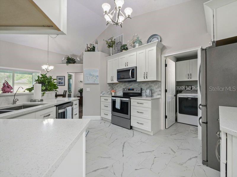 Image 12 of 33 For 1304 Black Willow Trail