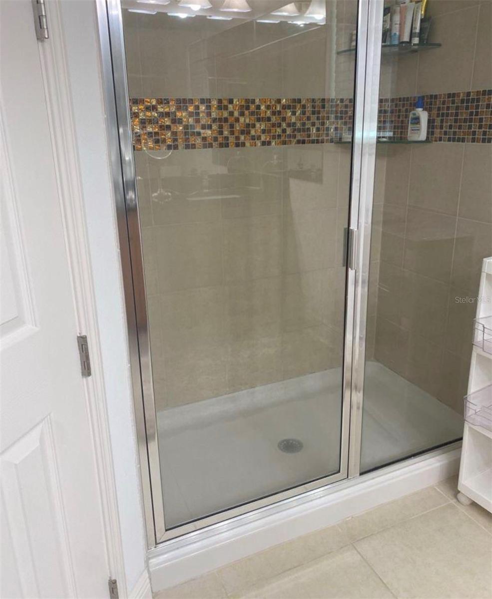 Image 16 of 23 For 9330 Mira Valle Lane