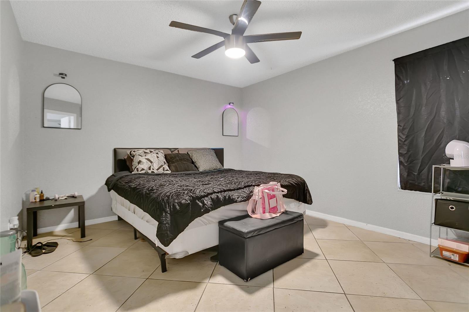Image 12 of 20 For 5148 Conroy Road 12