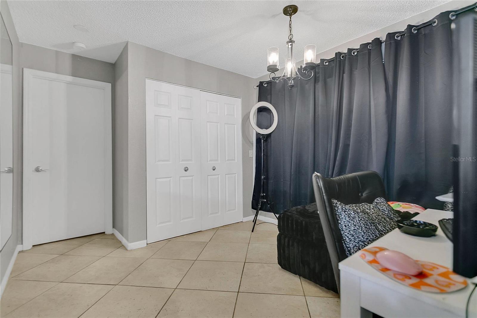 Image 4 of 20 For 5148 Conroy Road 12