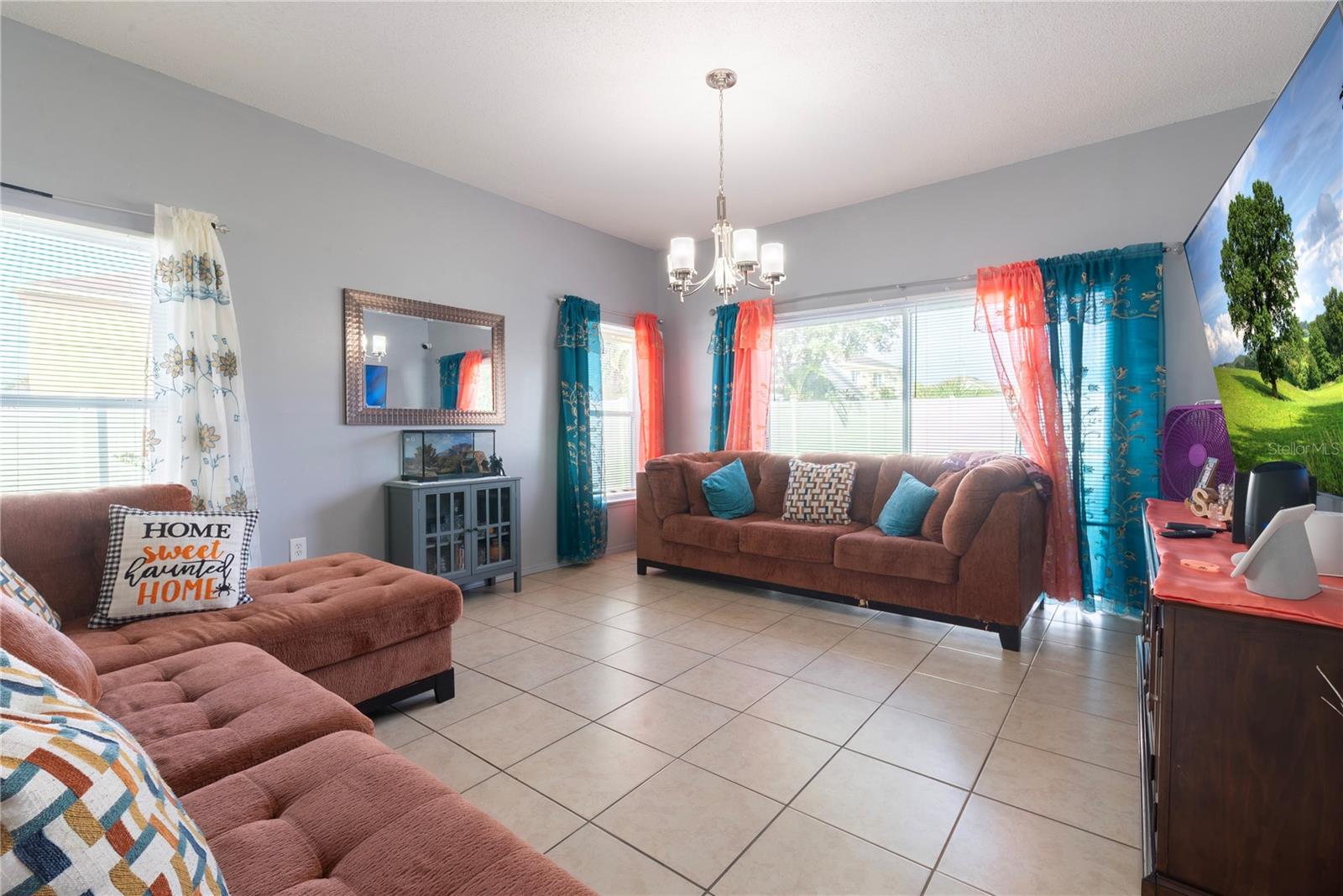 Image 15 of 29 For 1348 Heather Lake Drive