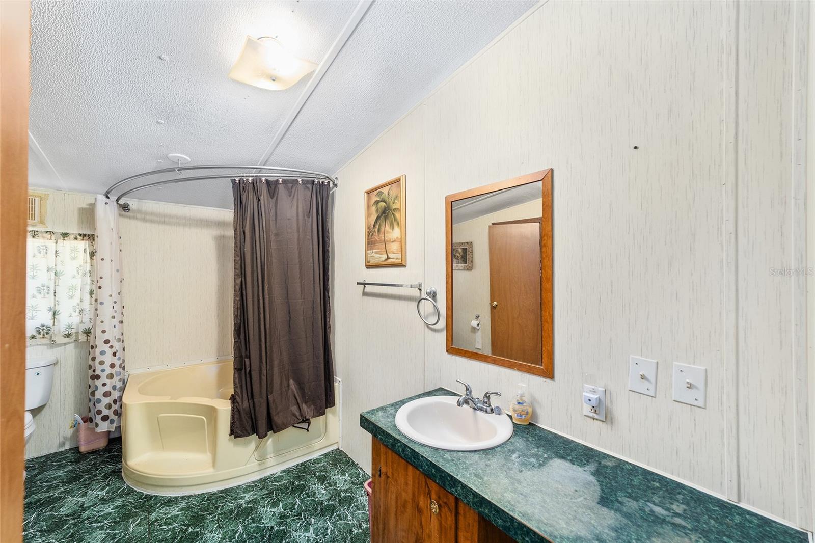 Image 32 of 45 For 4720 160th Court