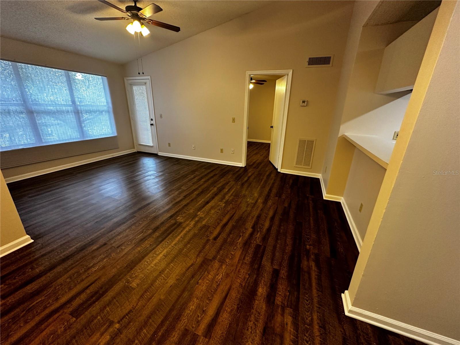 Image 3 of 10 For 8786 Key Biscayne Drive 303