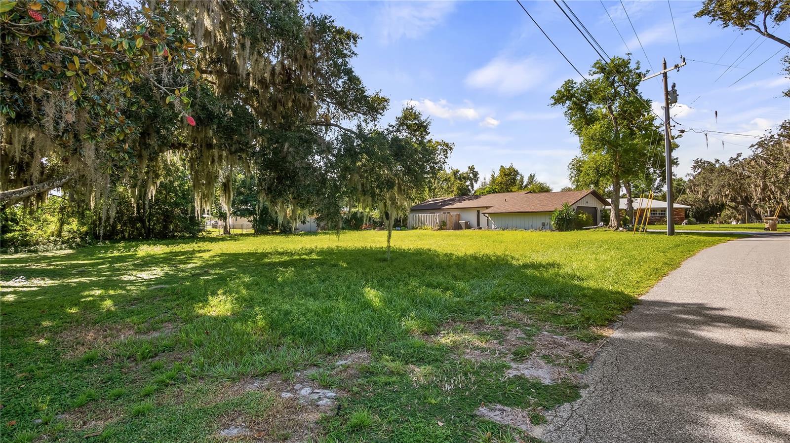 Image 4 of 24 For Lot 16 Palm Drive