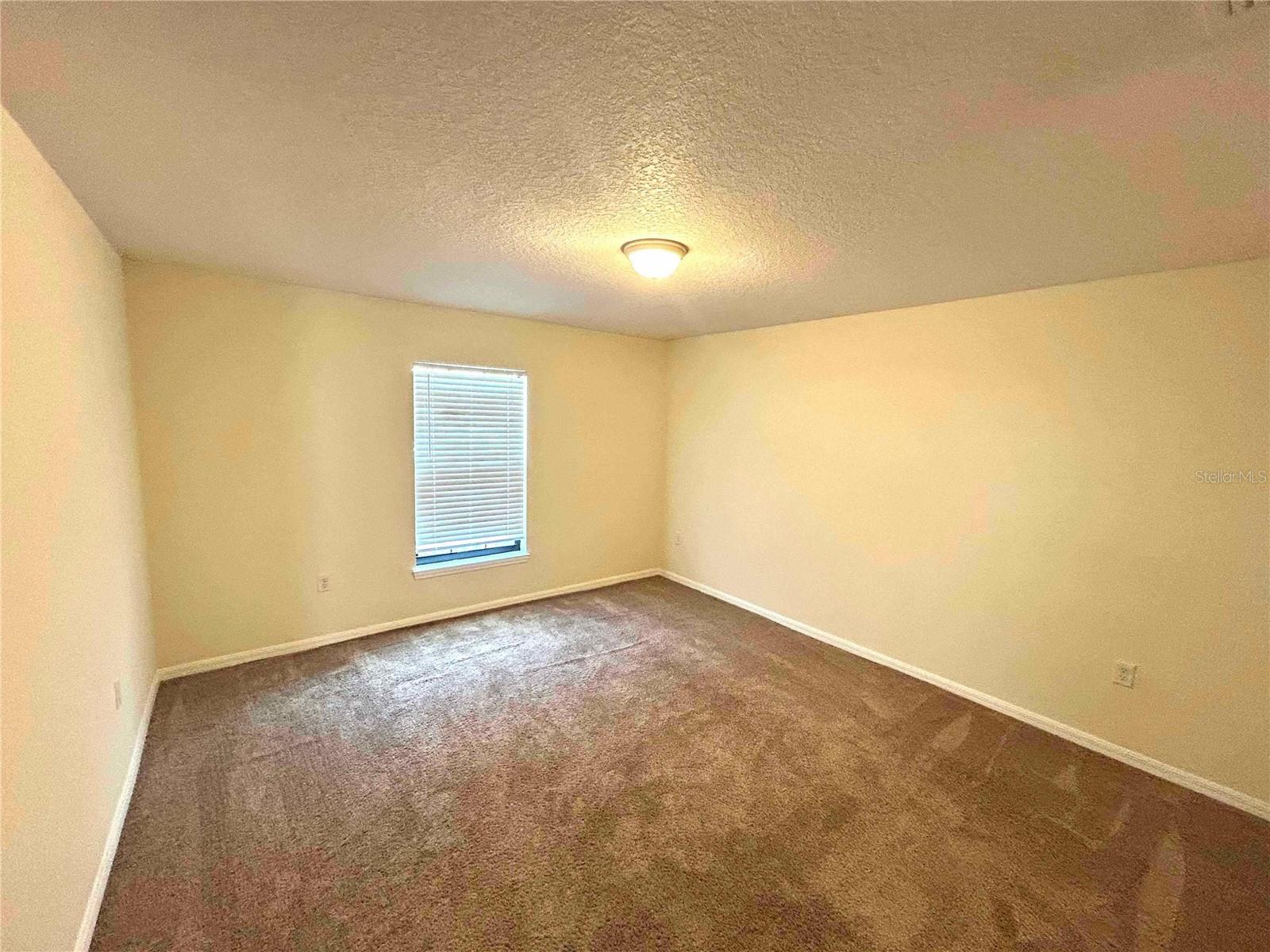 Image 6 of 34 For 519 Delta Avenue