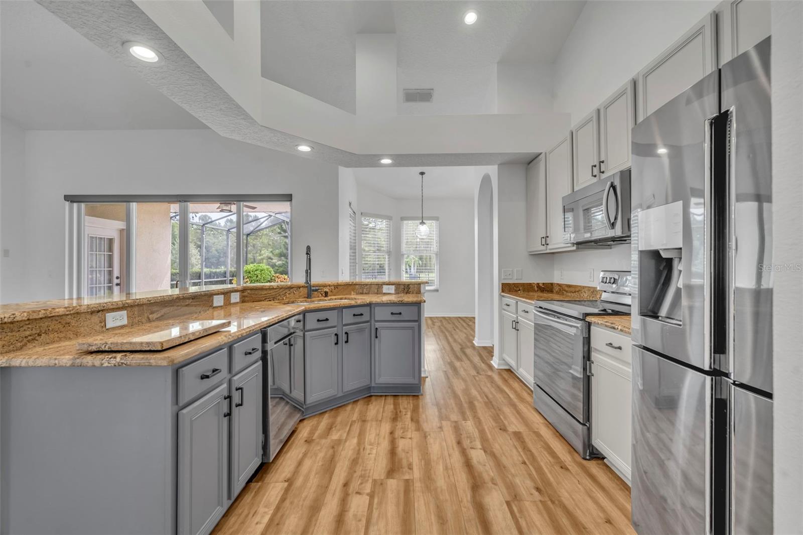 Image 11 of 43 For 1919 Winding Oaks Drive