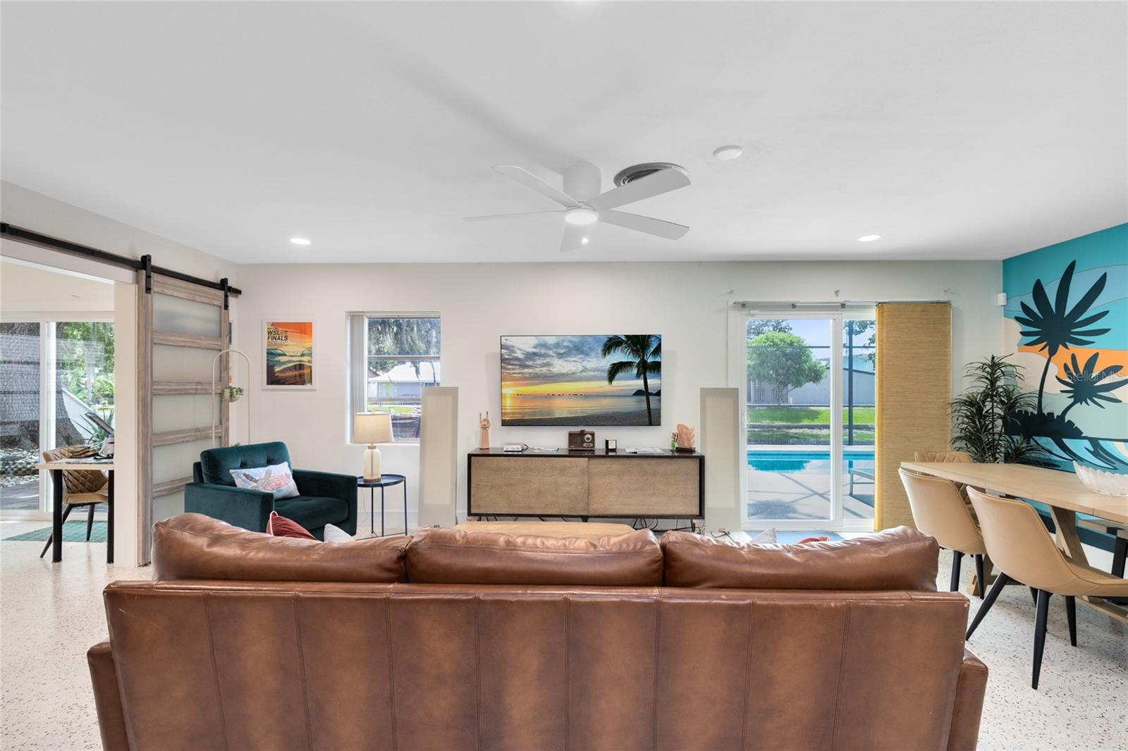 Image 17 of 39 For 2408 Caribbean Court