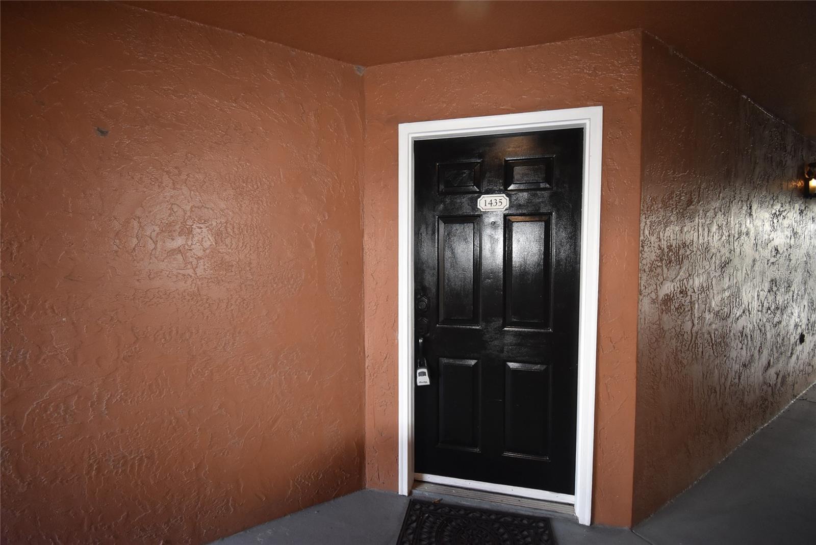 Image 2 of 18 For 5160 Conroy Road 1435