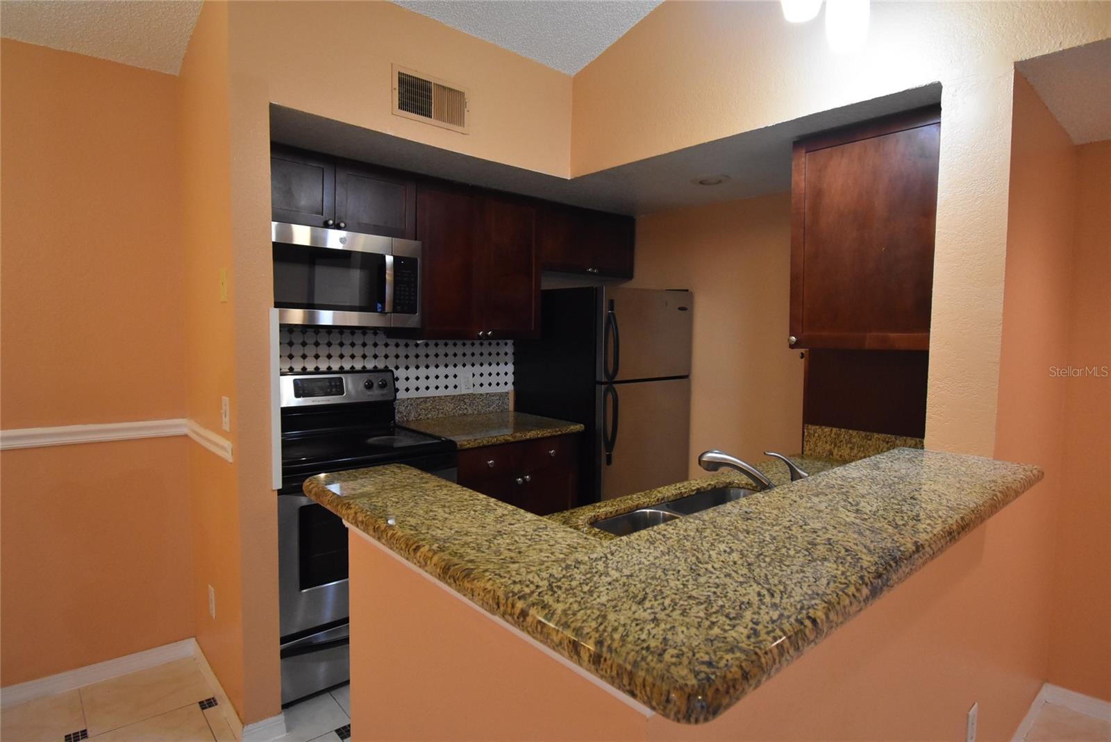 Image 3 of 18 For 5160 Conroy Road 1435