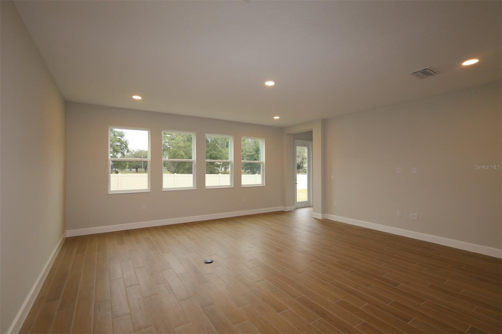 Image 35 of 43 For 3818 Wolves Creek Place