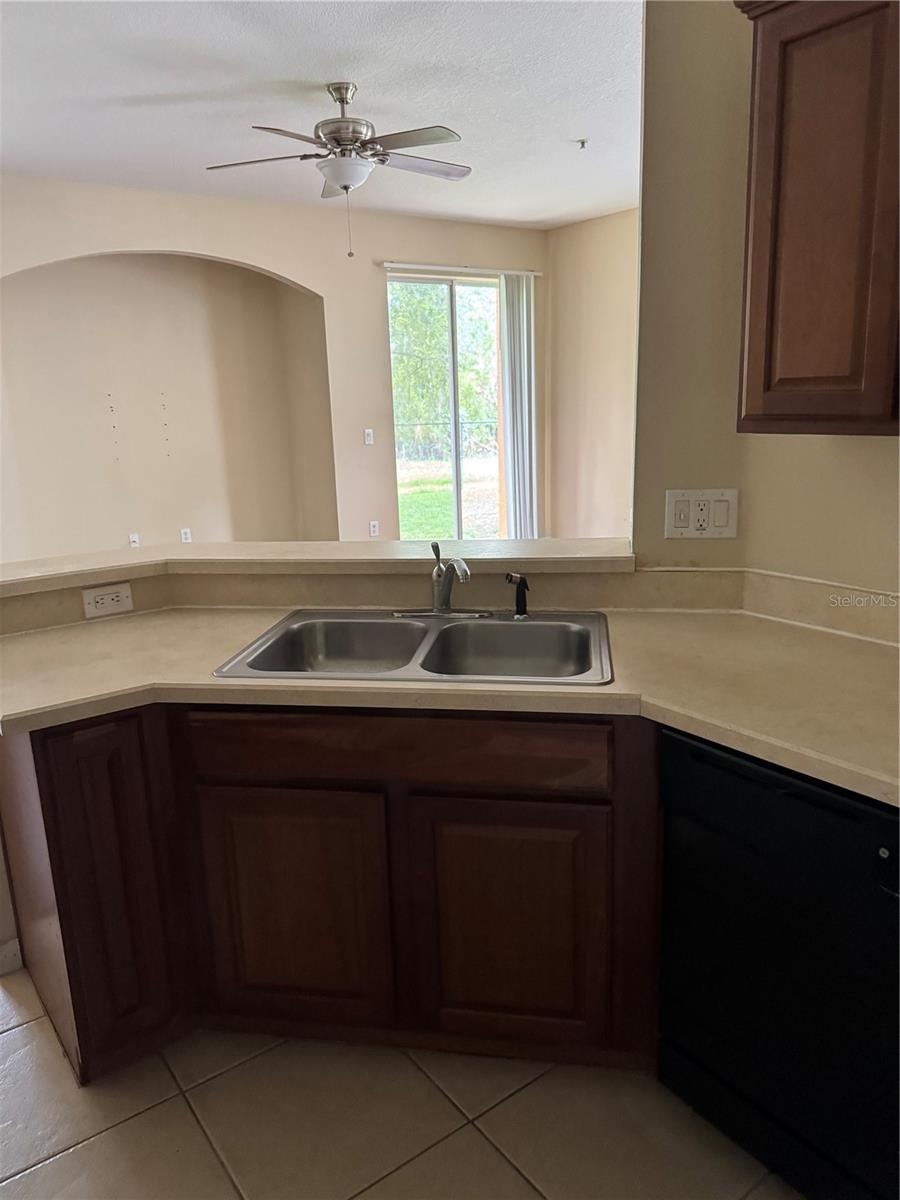 Image 6 of 18 For 2020 San Jacinto Circle 200